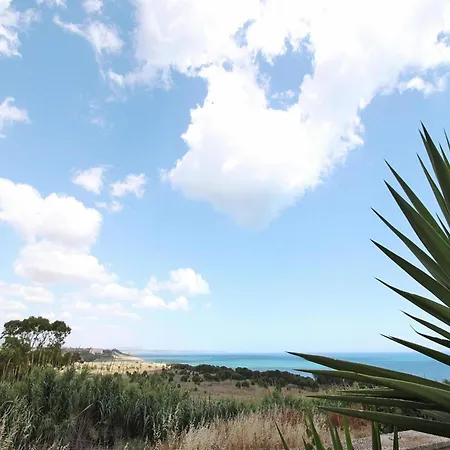 In Marinella Di Selinunte 150 M From The Sea *